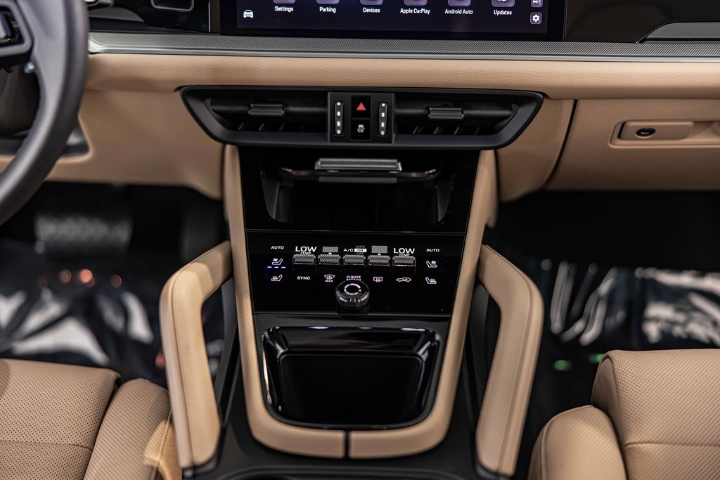 2025 PORSCHE CAYENNE - Image 35