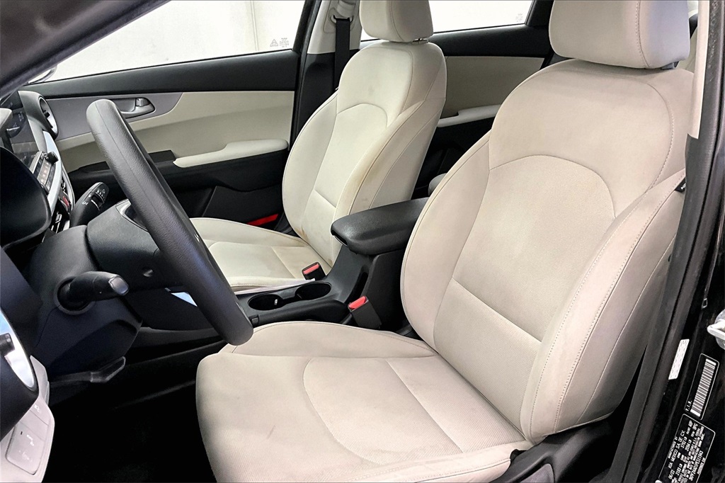 2023 Kia Forte LXS photo 20