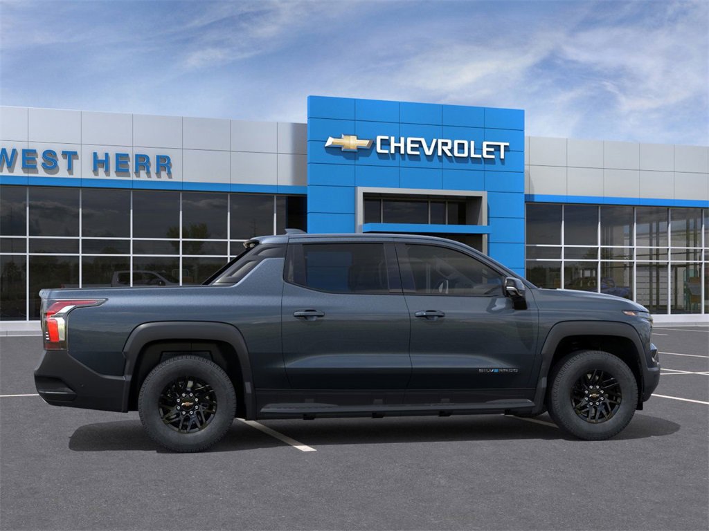 2026 Chevrolet Silverado EV LT photo 4