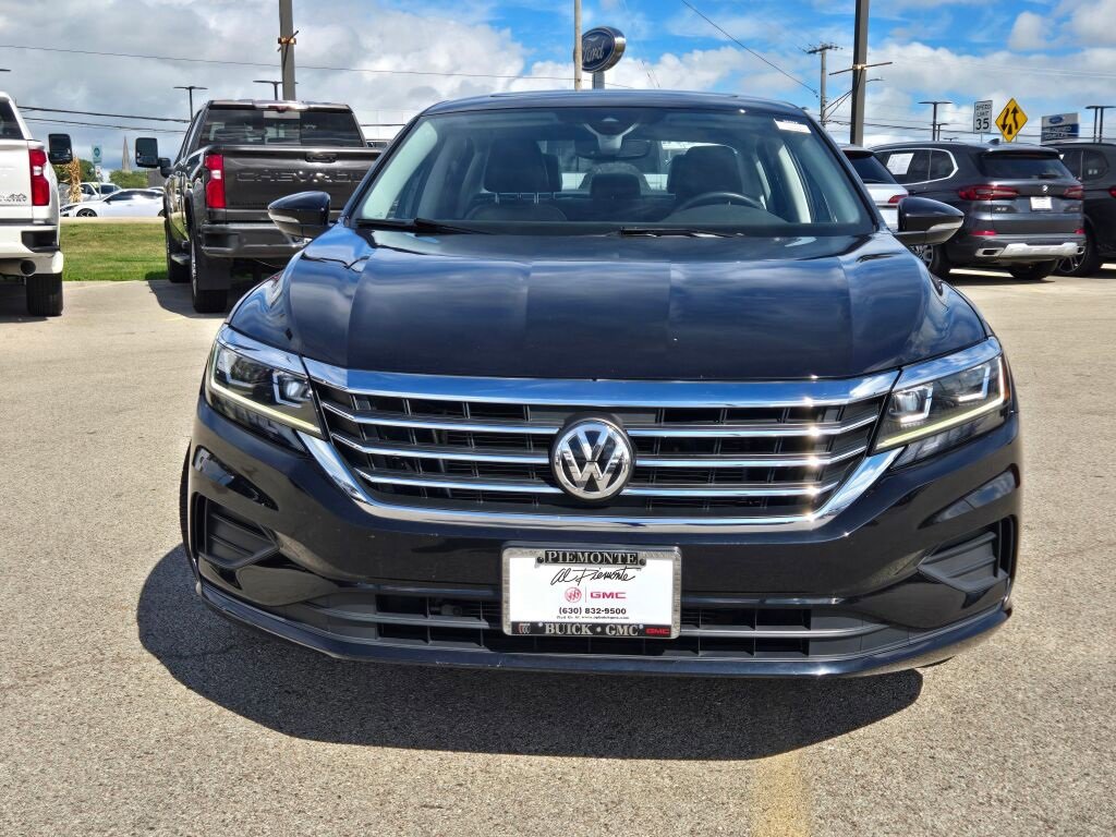 2021 Volkswagen Passat 2.0T SE photo 2
