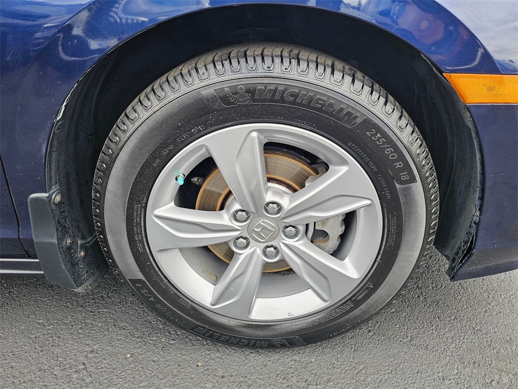 2018 Honda Odyssey EX-L photo 9