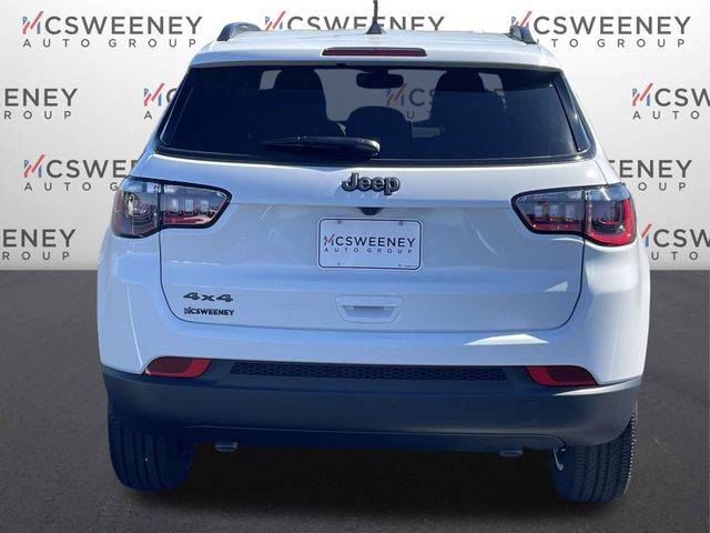 2026 Jeep Compass Latitude Altitude photo 3