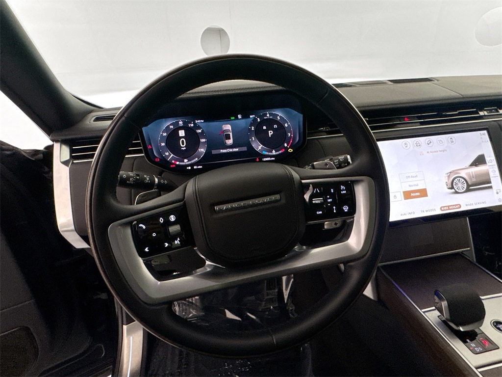 2024 Land Rover Range Rover Autobiography photo 3