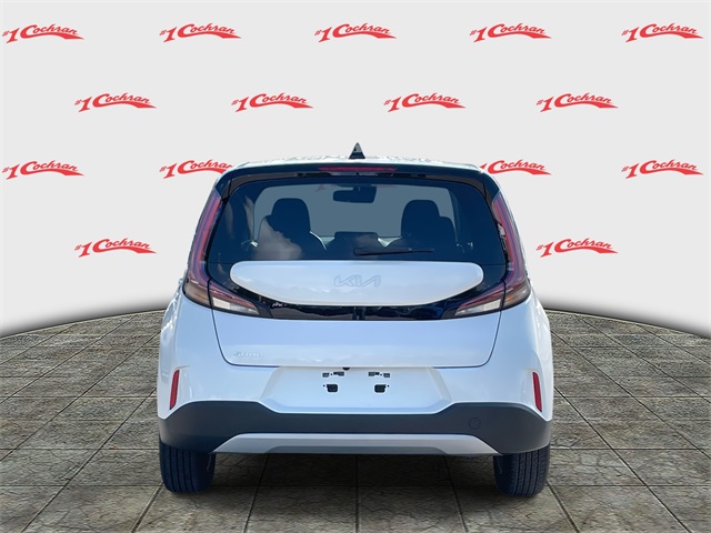 2023 Kia Soul LX S photo 3