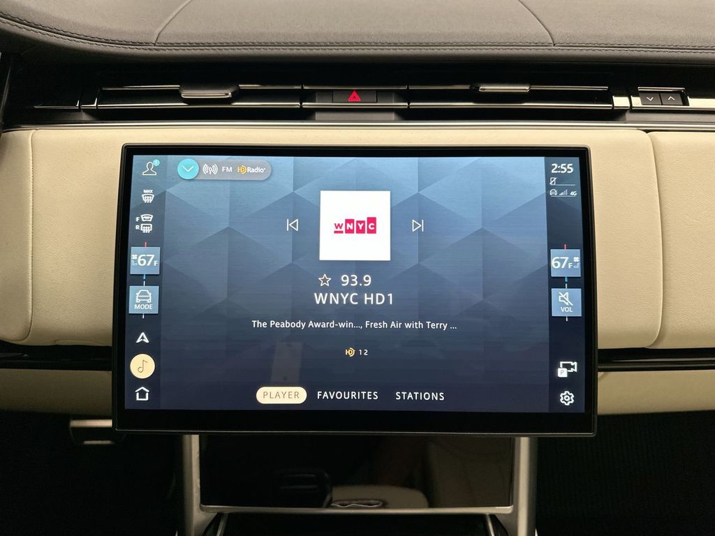 2024 Land Rover Range Rover SE photo 20