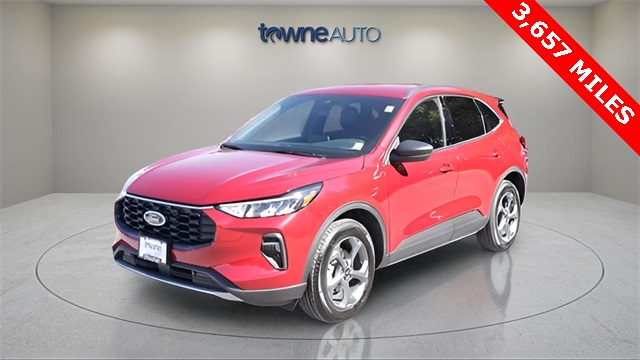 2025 Ford Escape ST-Line's photo