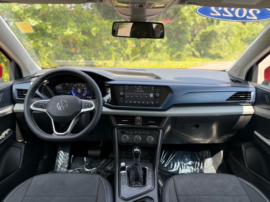 2022 Volkswagen Taos SE photo 17