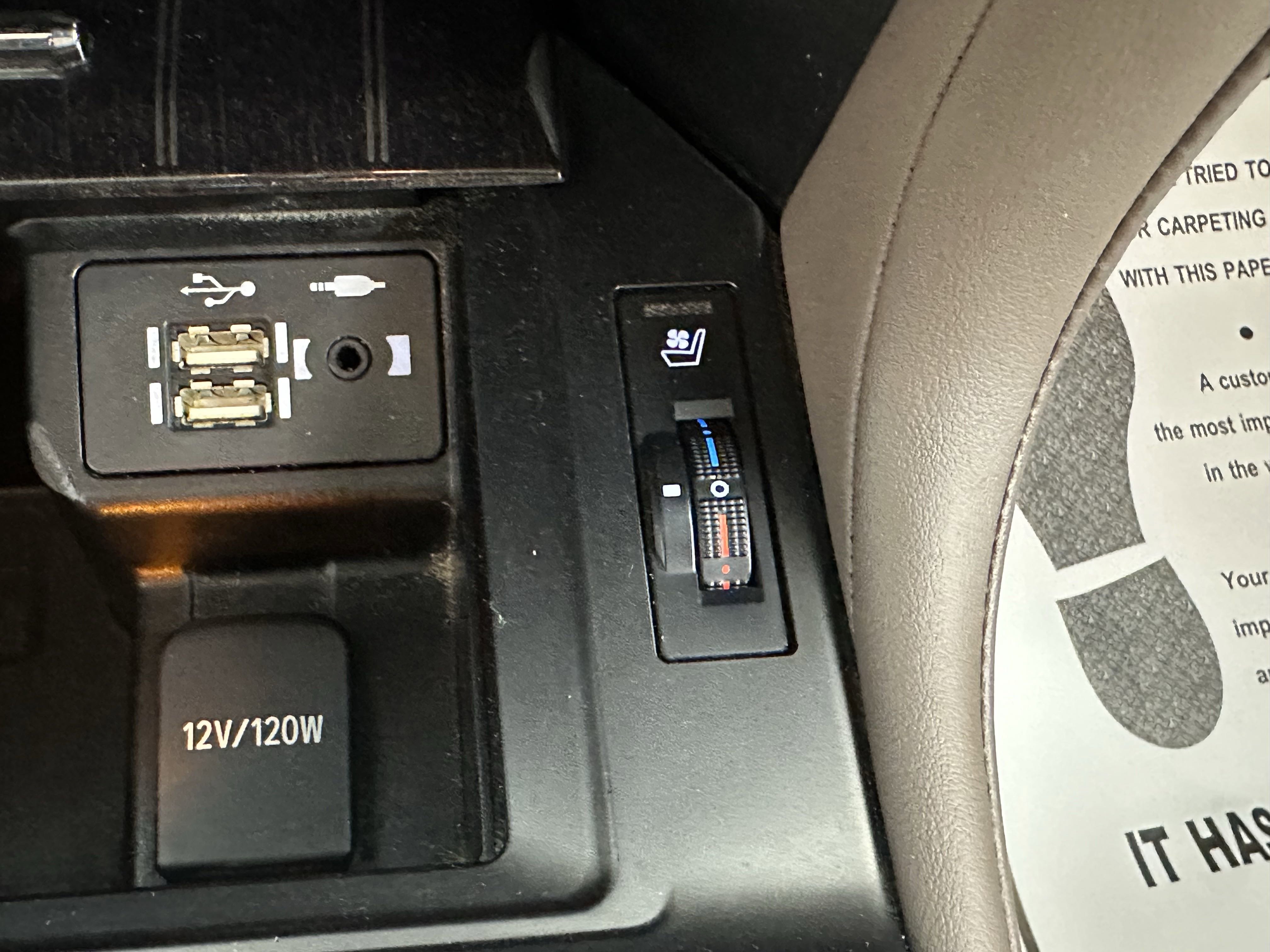 2023 Lexus GX 460 Premium photo 13