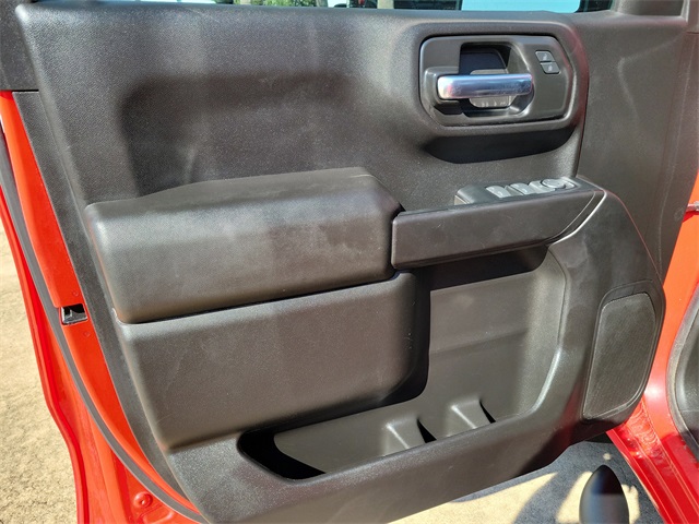 2024 Chevrolet Silverado 1500 Custom photo 15