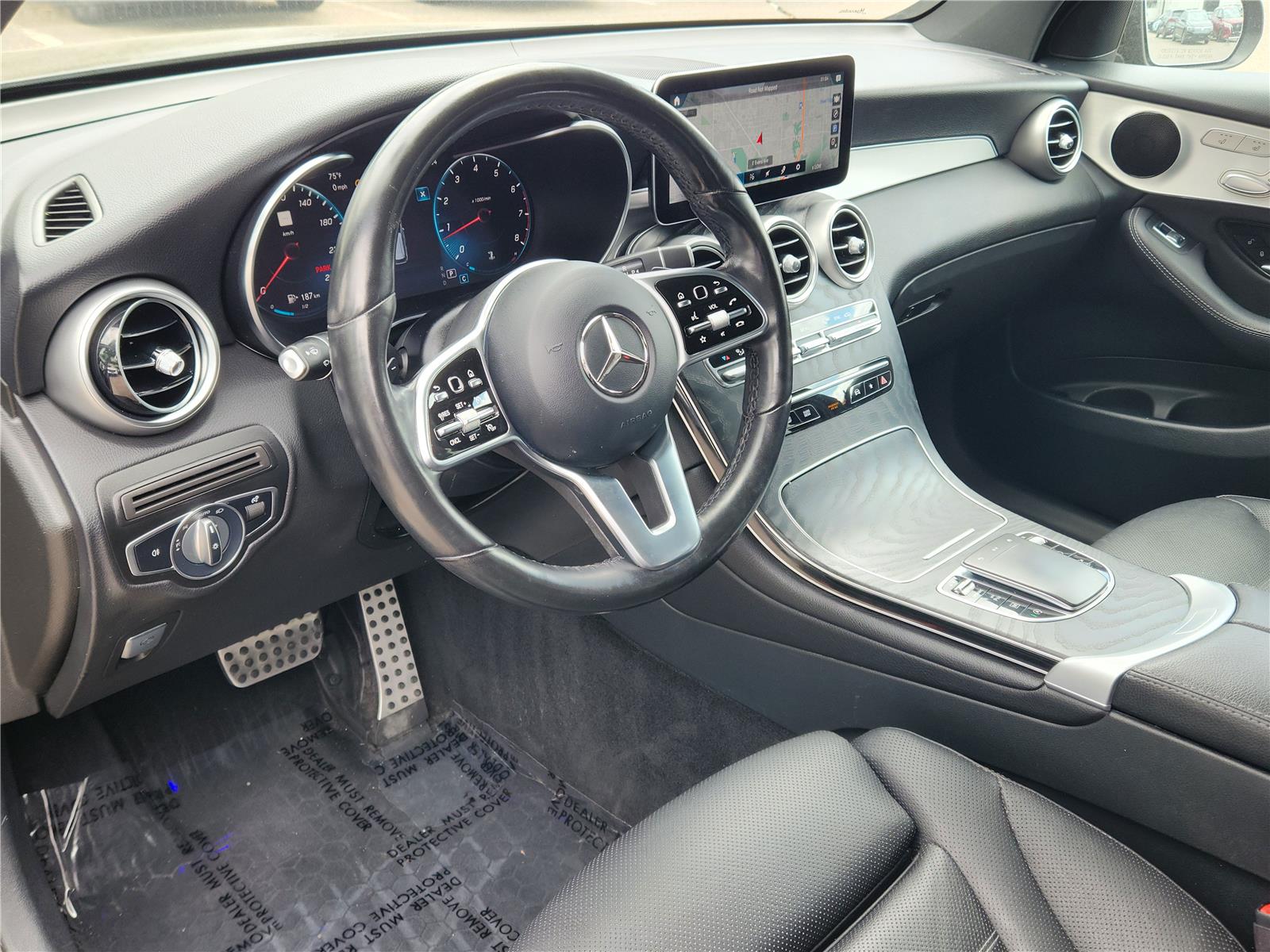 2022 Mercedes Benz GLC 300 4MATIC photo 9