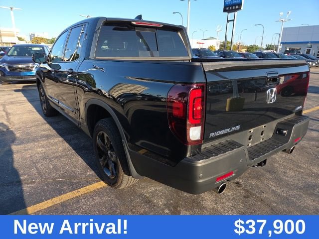 2023 Honda Ridgeline Black Edition photo 6