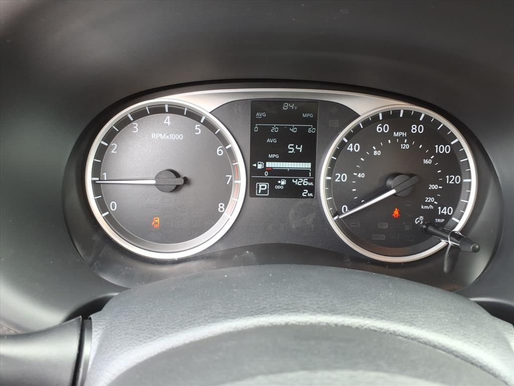 2025 Nissan Kicks Play S photo 12