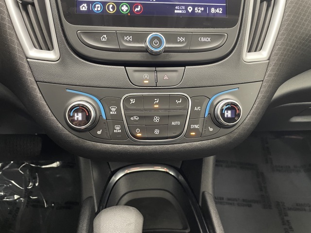 2023 Chevrolet Malibu 1LT photo 4