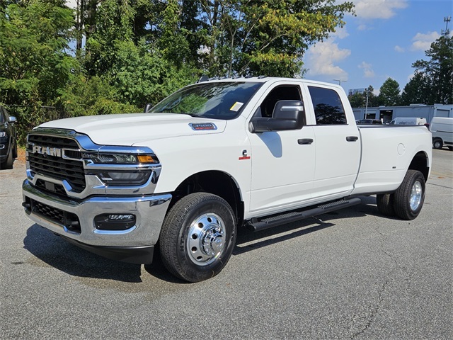2026 Ram 3500 Tradesman photo 3