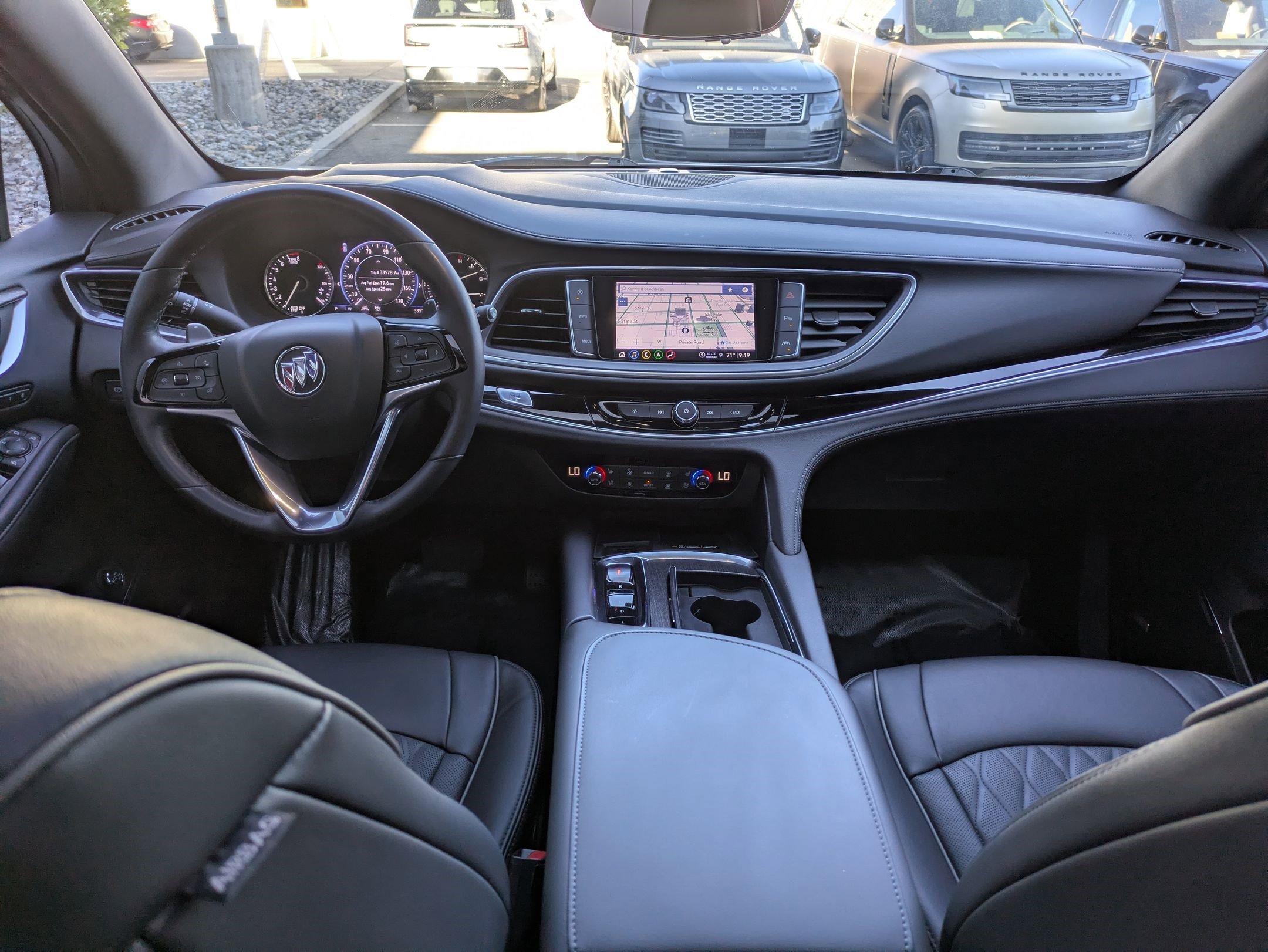 2023 Buick Enclave Avenir photo 24