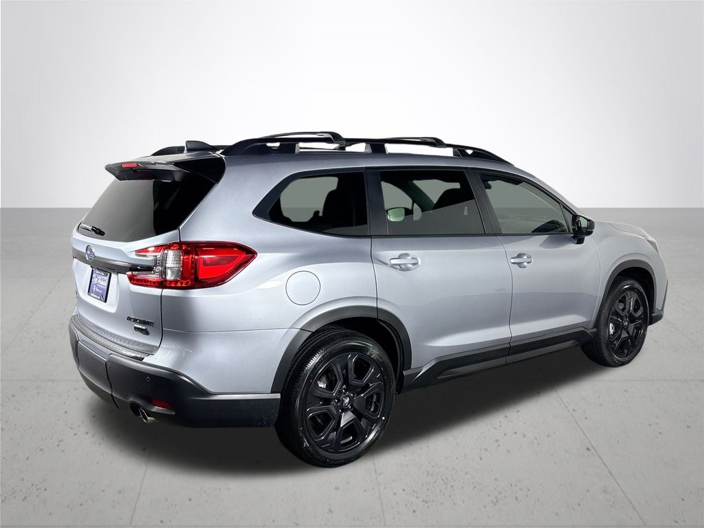 2025 Subaru Ascent Onyx Edition Touring photo 6