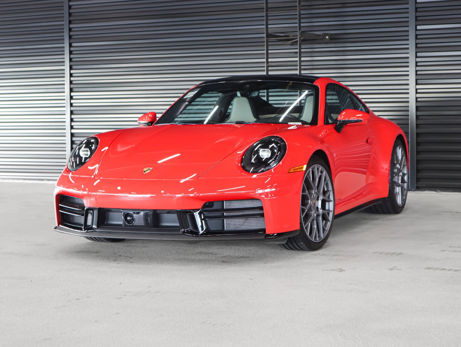 2025 Porsche 911's photo