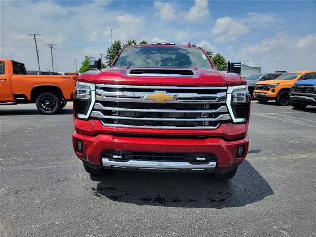 2025 Chevrolet Silverado 2500HD High Country photo 2