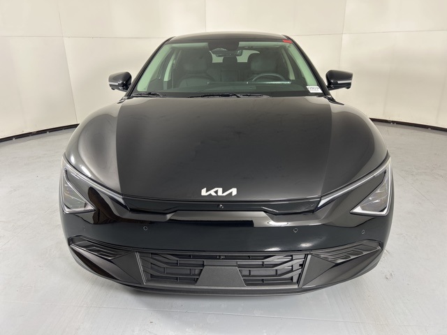 2025 Kia EV6 Light photo 2
