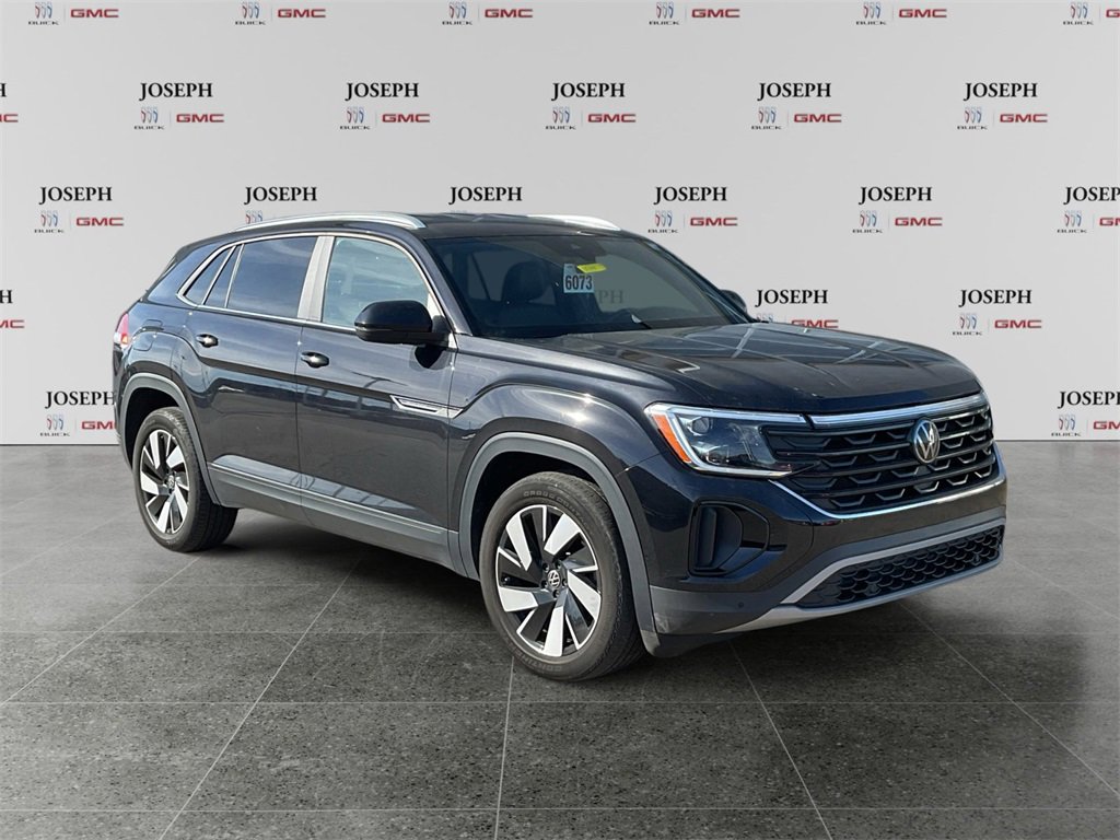 2024 Volkswagen Atlas Cross Sport SE w/Tech's photo
