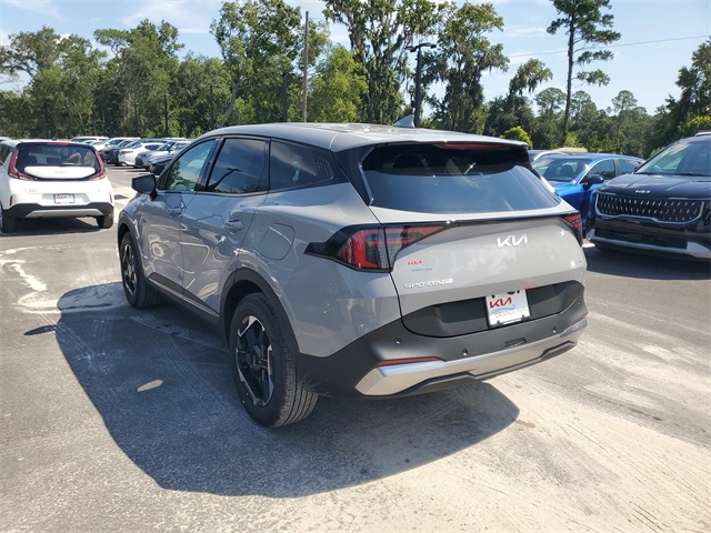 2026 Kia Sportage Hybrid S photo 4