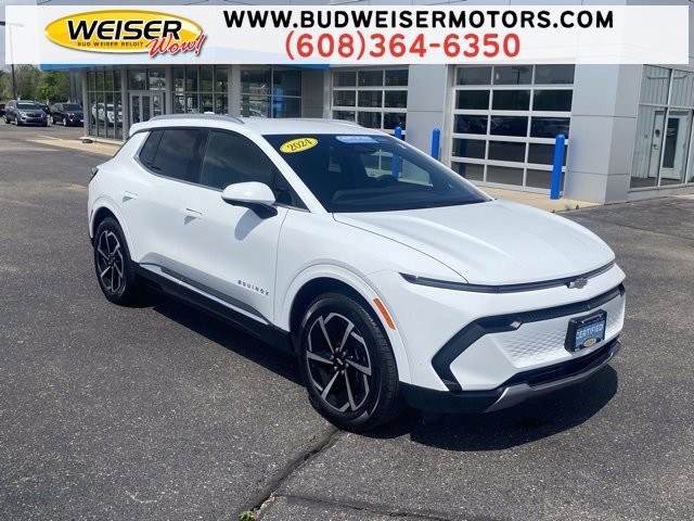2024 Chevrolet Equinox EV LT's photo