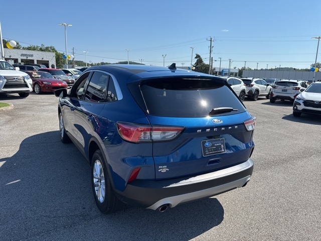 2022 Ford Escape SE photo 4