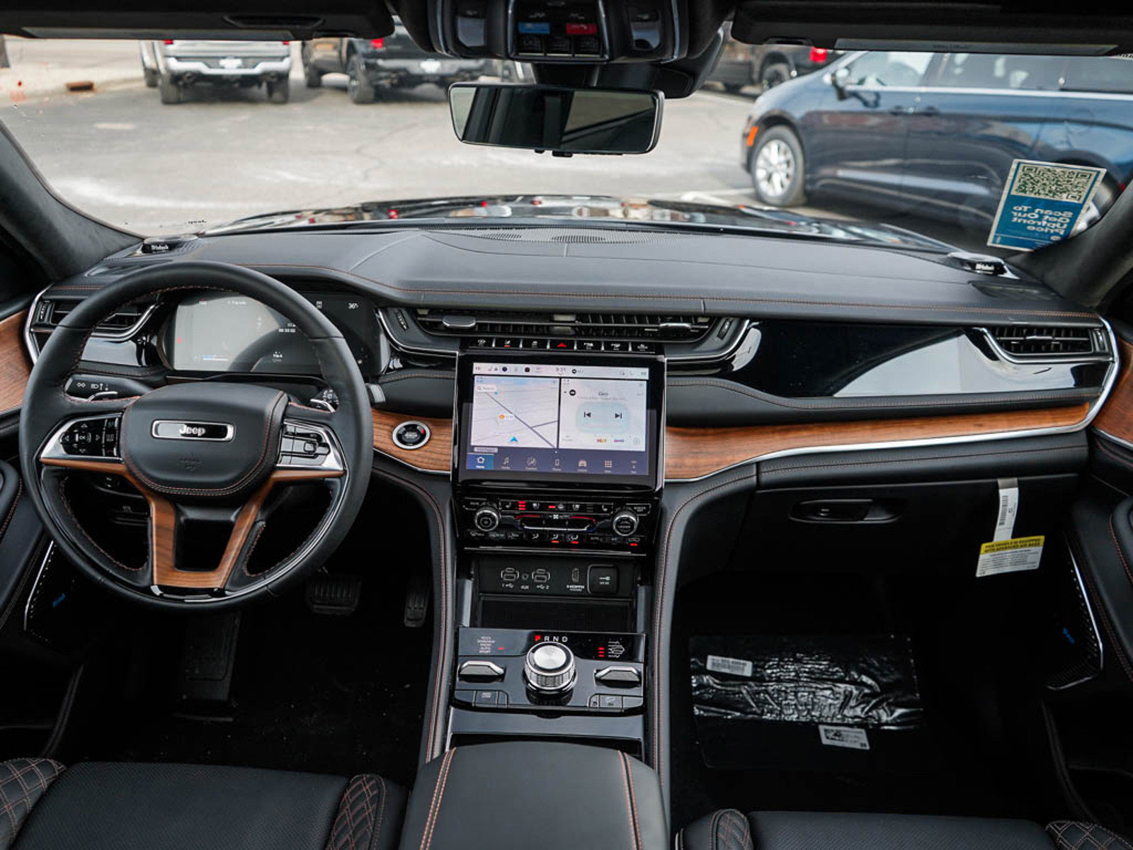 2025 Jeep Grand Cherokee Summit Reserve photo 12