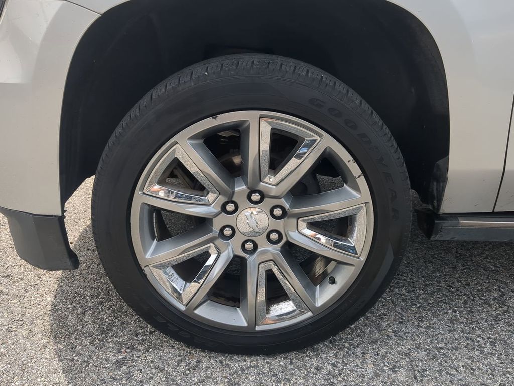 2016 Chevrolet Tahoe LTZ photo 10
