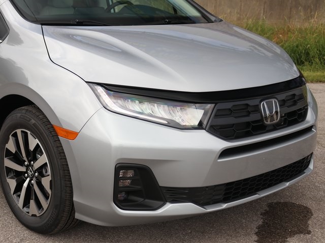 2026 Honda Odyssey EX-L photo 3