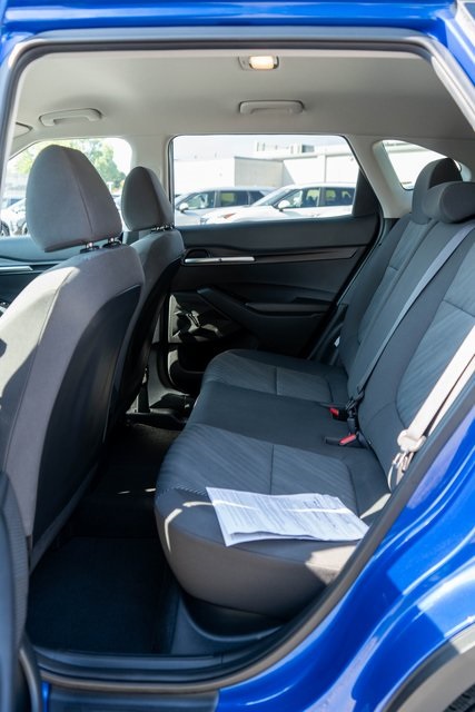 2023 Kia Seltos LX photo 10