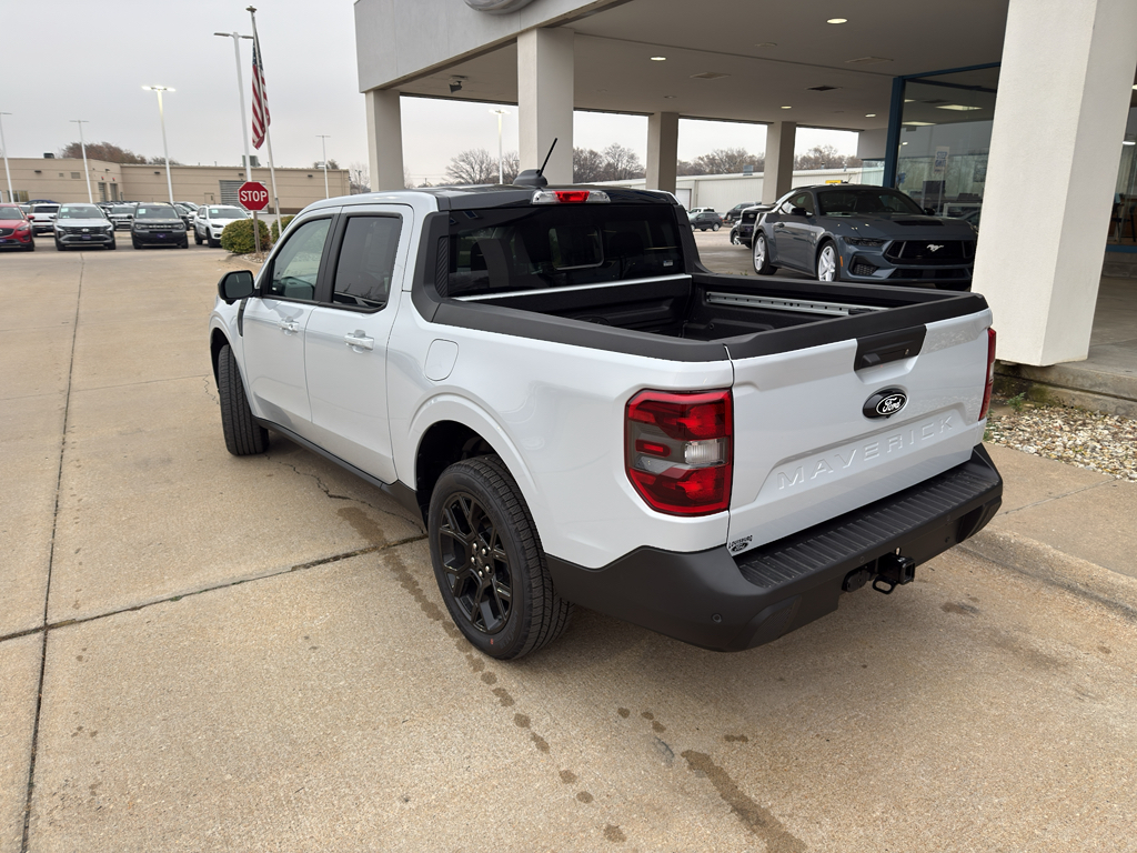 2025 Ford Maverick Lariat photo 4