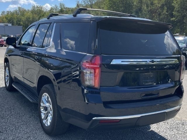 2022 Chevrolet Tahoe LT photo 2