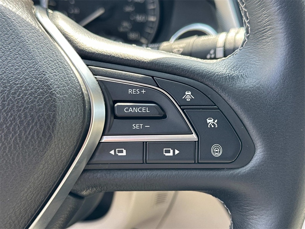 2022 Infiniti Q50 LUXE AWD photo 7