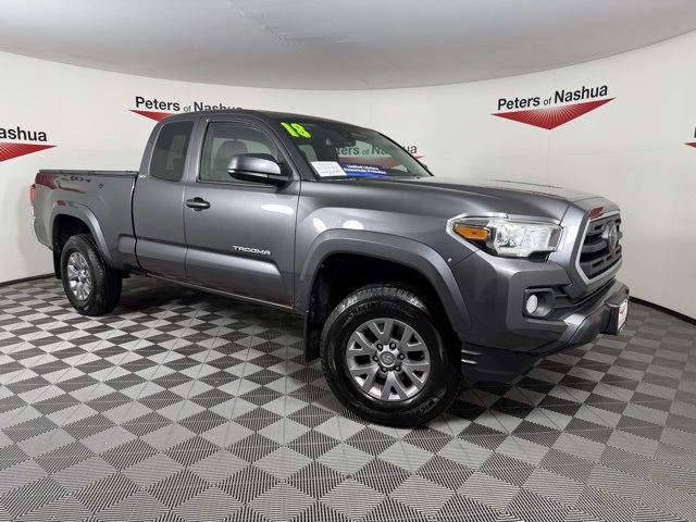 2018 Toyota Tacoma SR5's photo