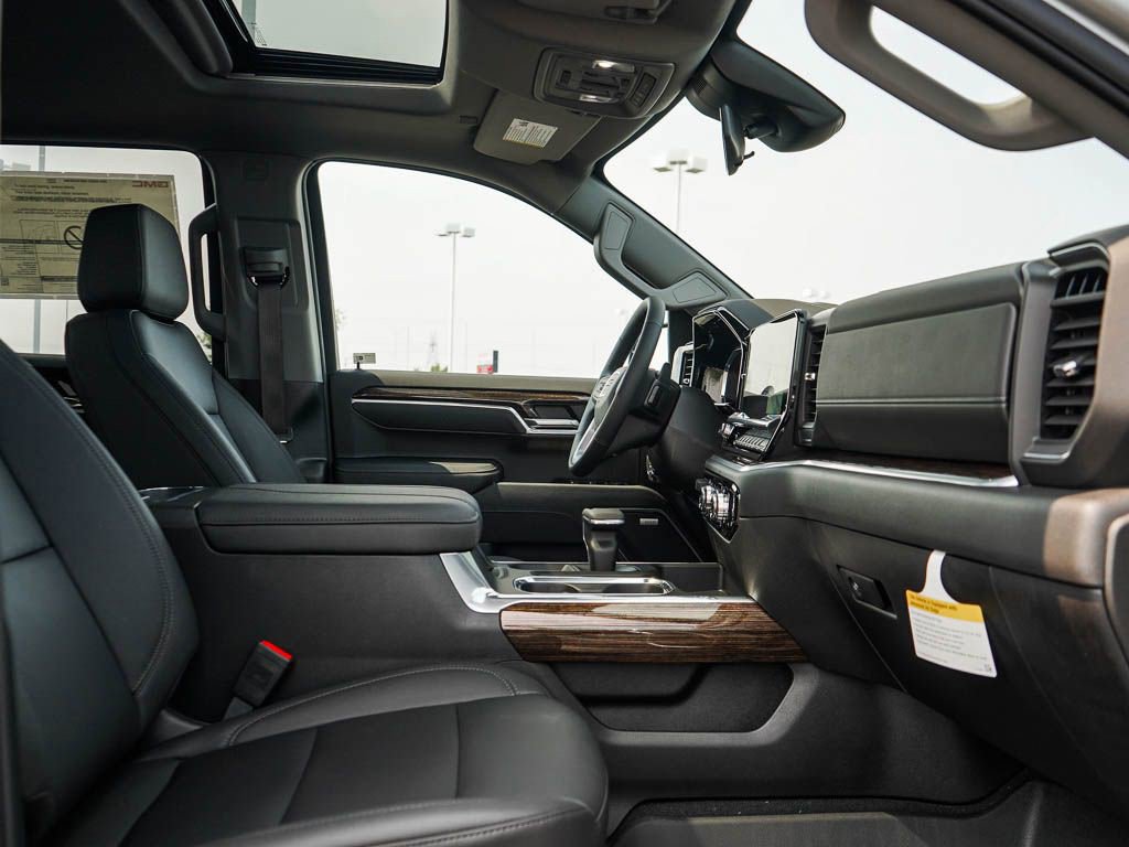 2026 Gmc Sierra Elevation photo 4