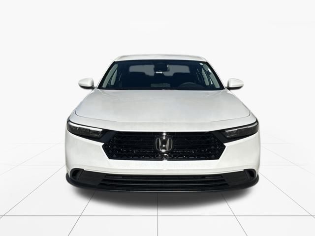 2025 Honda Accord LX photo 2