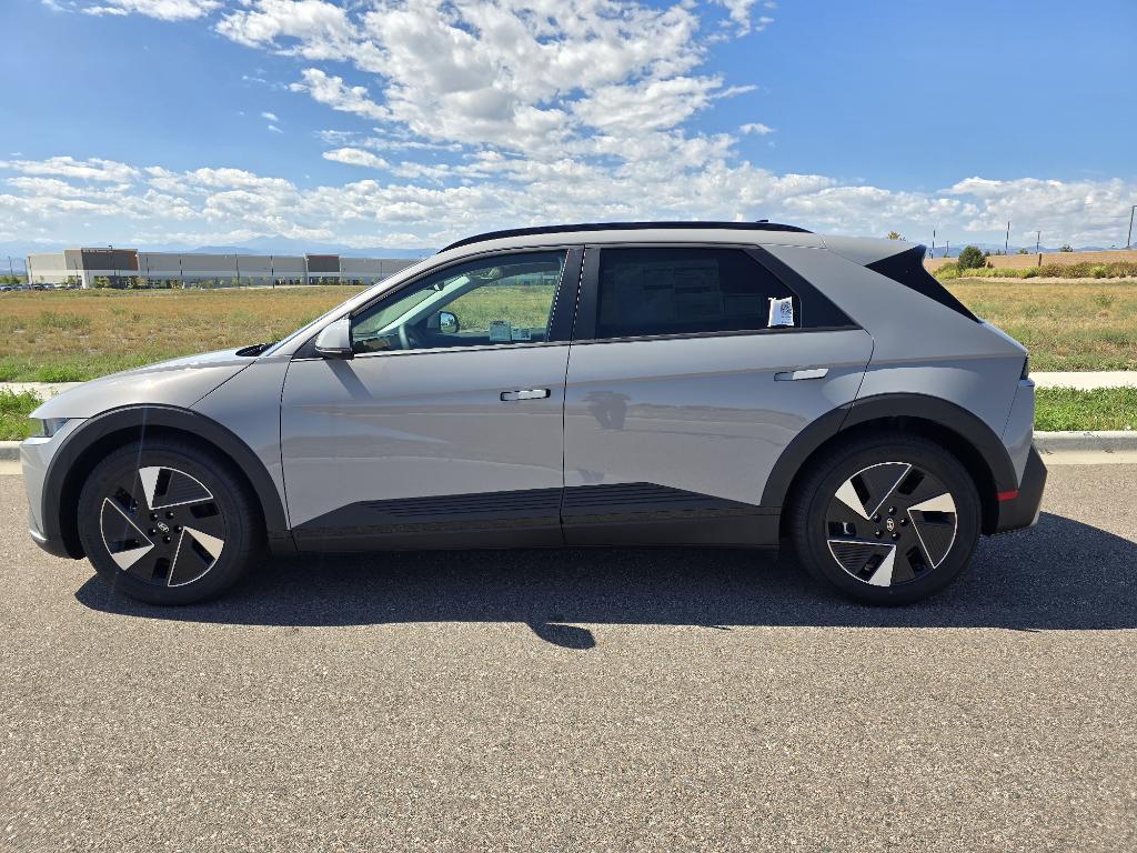 2025 Hyundai Ioniq 5 SEL photo 2