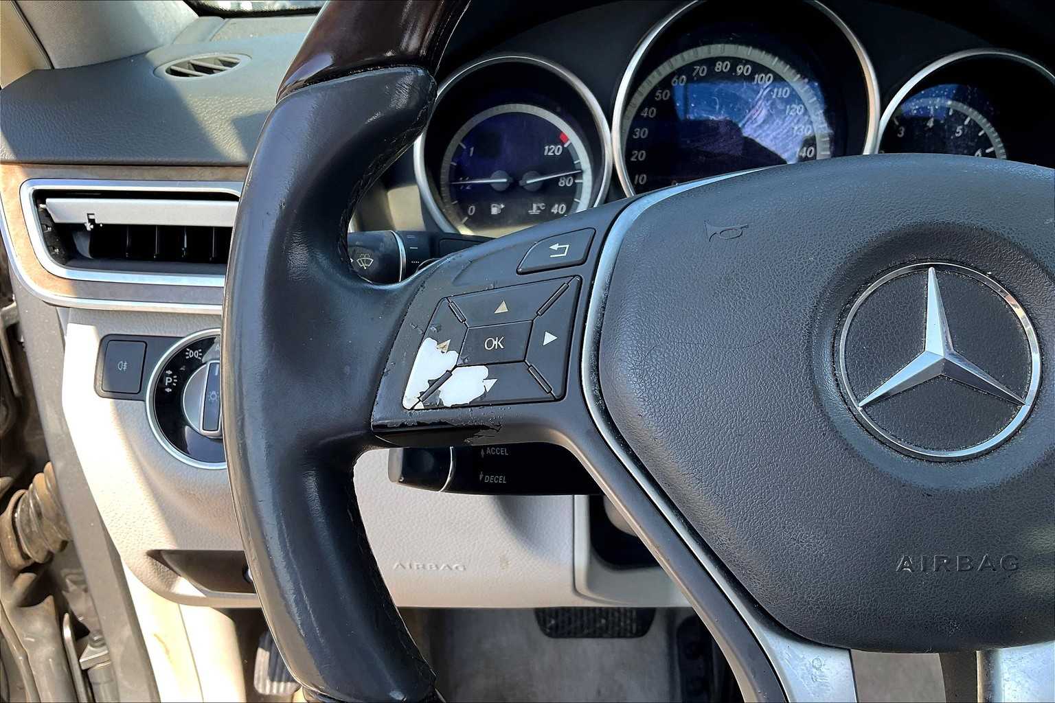 2014 Mercedes Benz E 350 photo 20