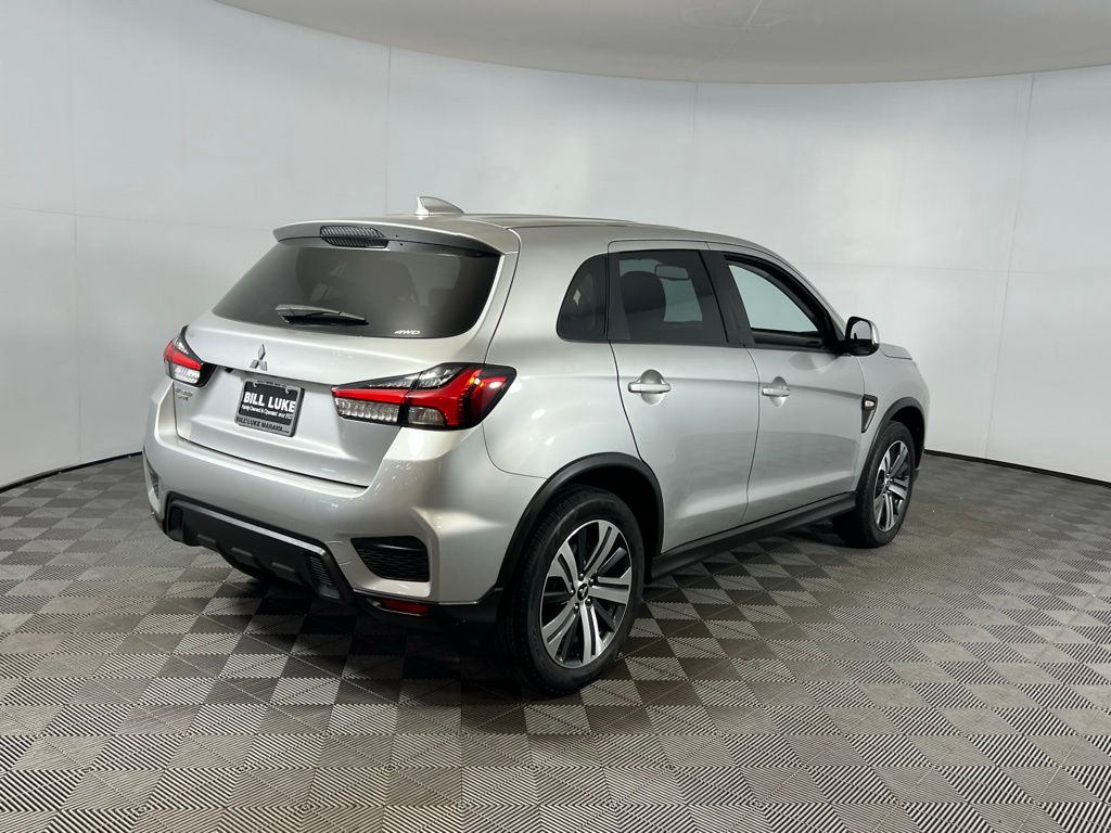 2024 Mitsubishi Outlander Sport ES LE SE photo 4