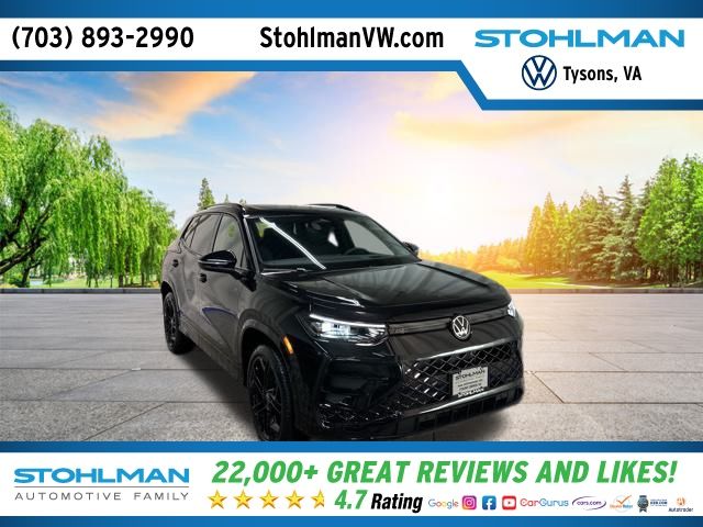 2026 Volkswagen Tiguan SE R-LINE BLACK's photo