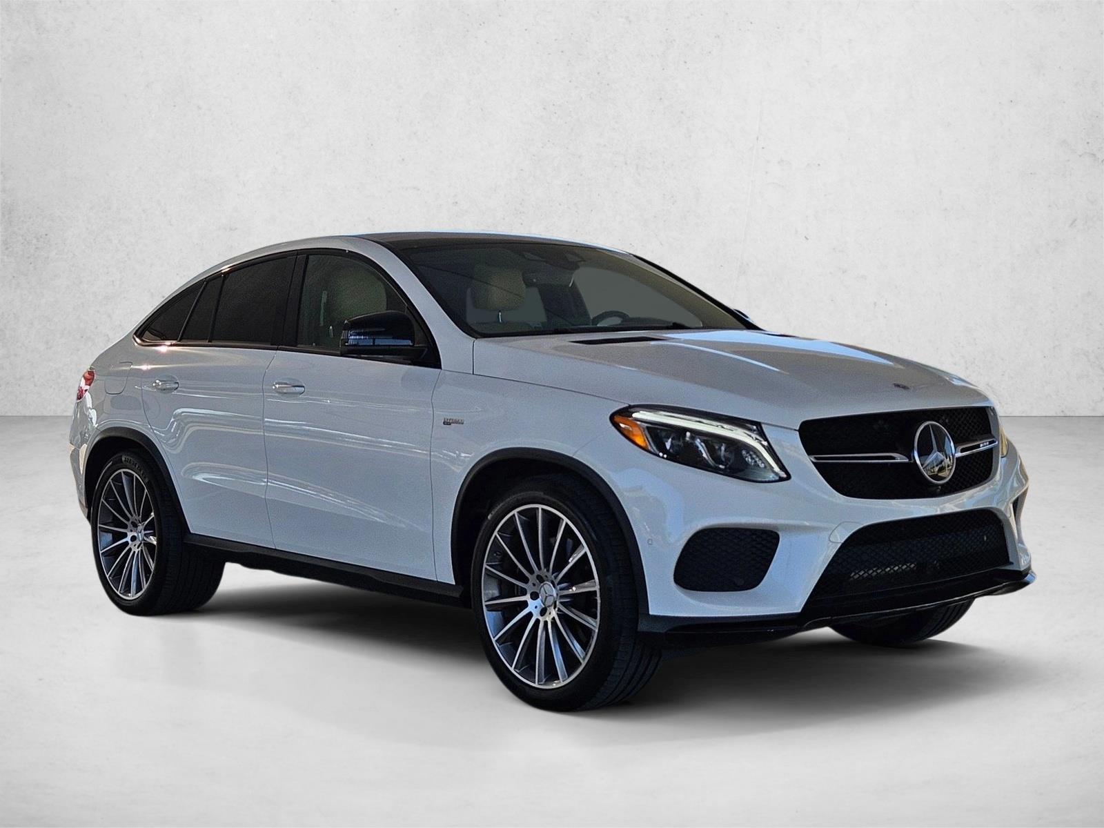 2019 Mercedes Benz GLE AMG 43 photo 3