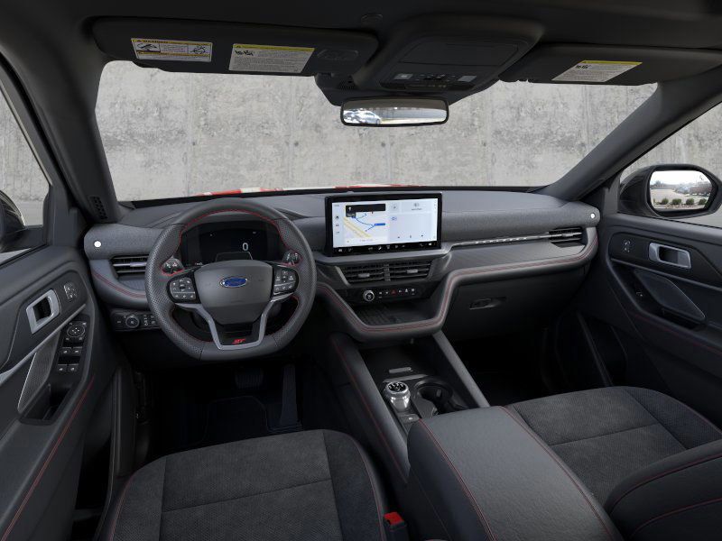 2025 Ford Explorer ST photo 9