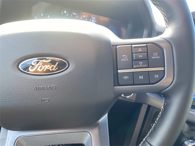 2025 Ford F-150 XLT photo 13