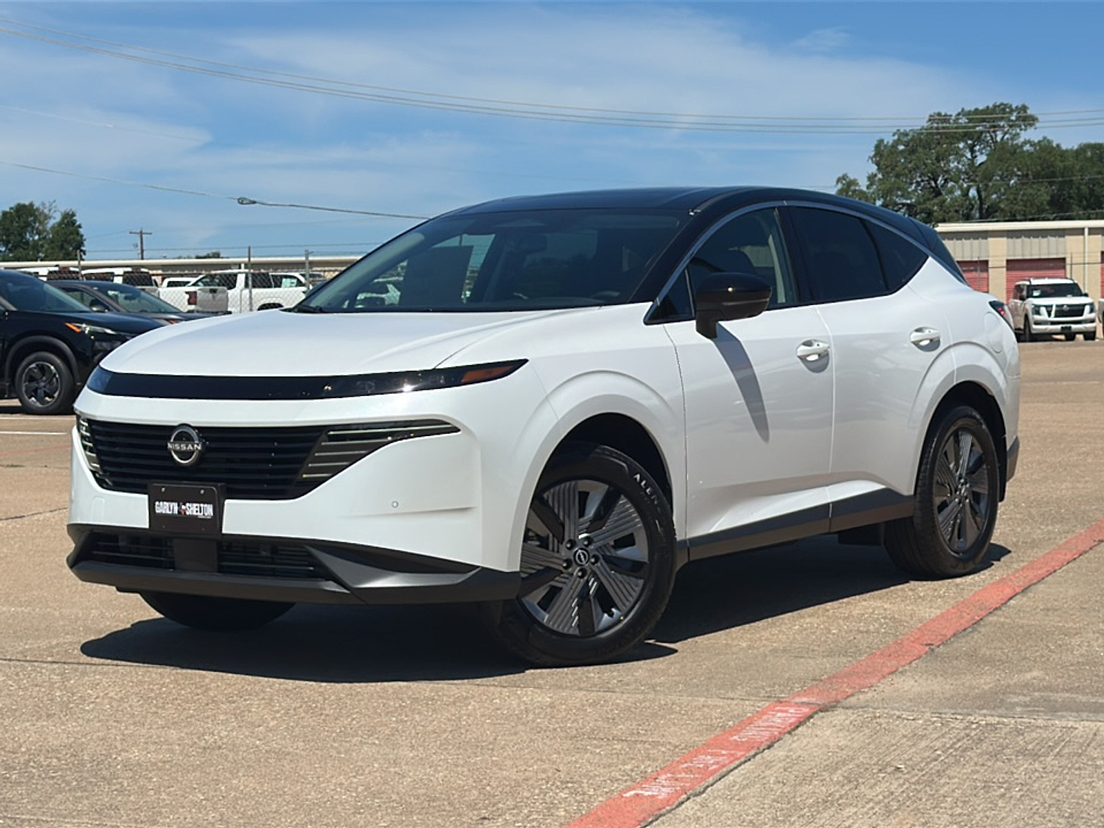 2025 Nissan Murano SL photo 2
