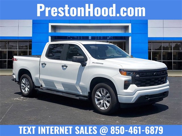 Certified Used 2022 Summit White Chevrolet Custom image 1