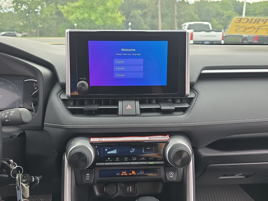 2025 Toyota RAV4 LE photo 16