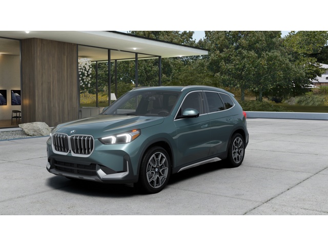 2026 BMW X1 28i's photo