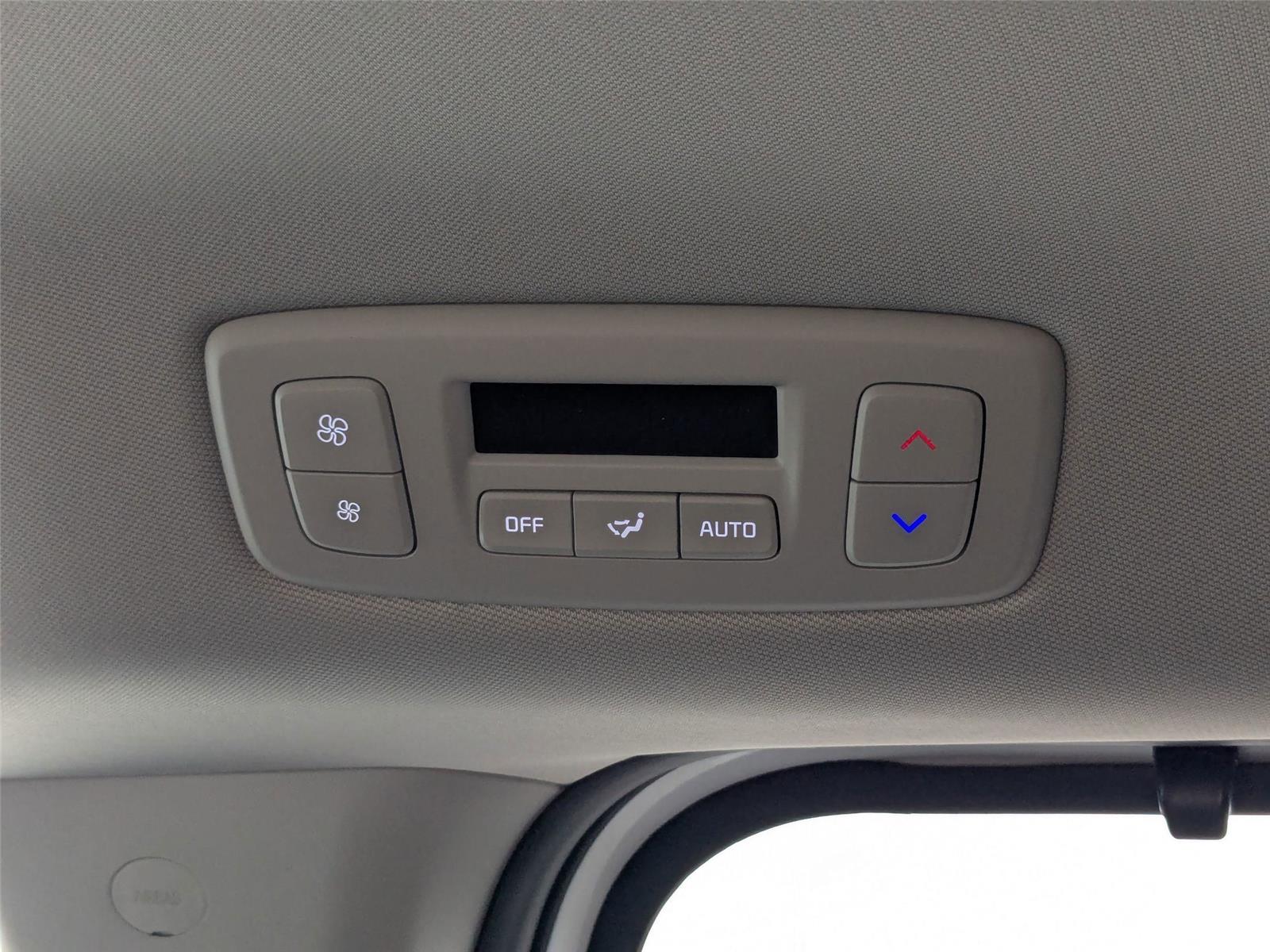 2026 Kia Carnival SX photo 29