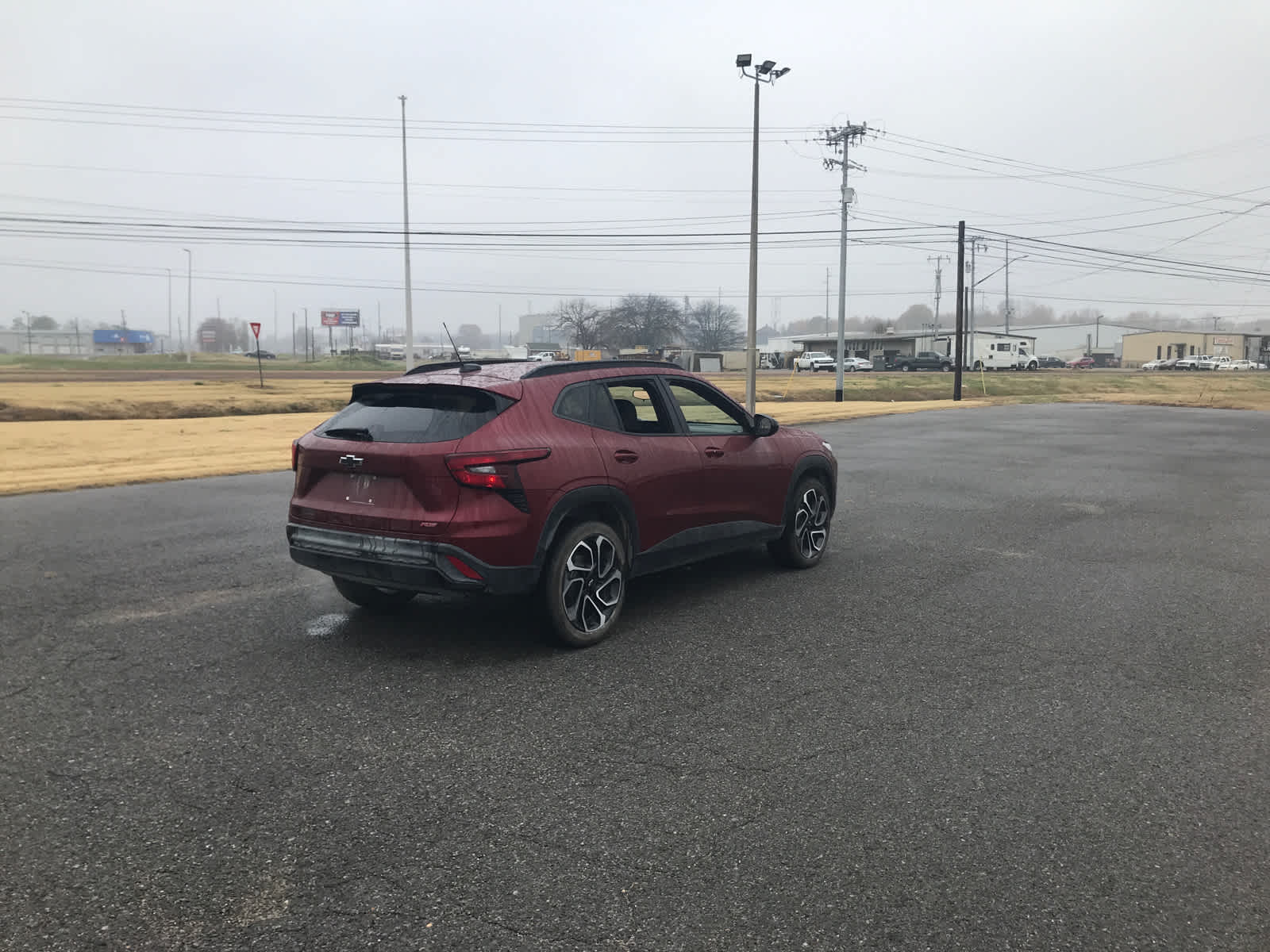 2025 Chevrolet Trax photo 2